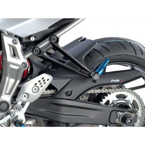 Hugger (Matt black) For Yamaha FZ-07 (14-17) By Puig 7048J